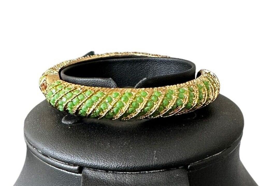 Lilly Pulitzer Ms. Bo Bangles Grasshopper Green Stone Gold Tone Hinged Bracelet